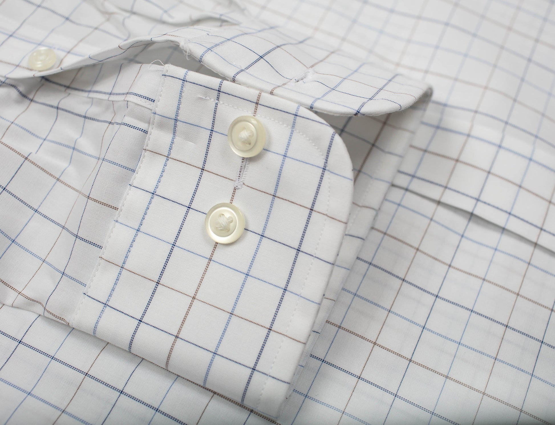 022 TF SC - White Ground Blue/Tan Check Tailored Fit Spread Collar Cooper and Stewart 