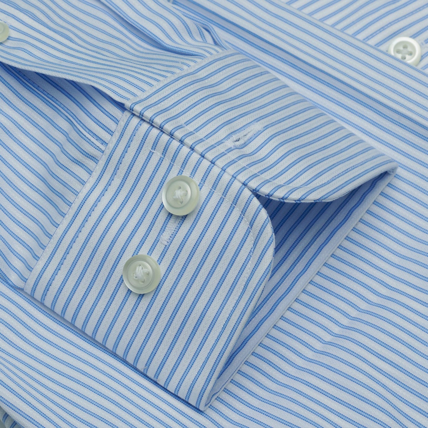 061 TF SC - Blue Satin Stripe Tailored Fit Spread Collar Cooper and Stewart 